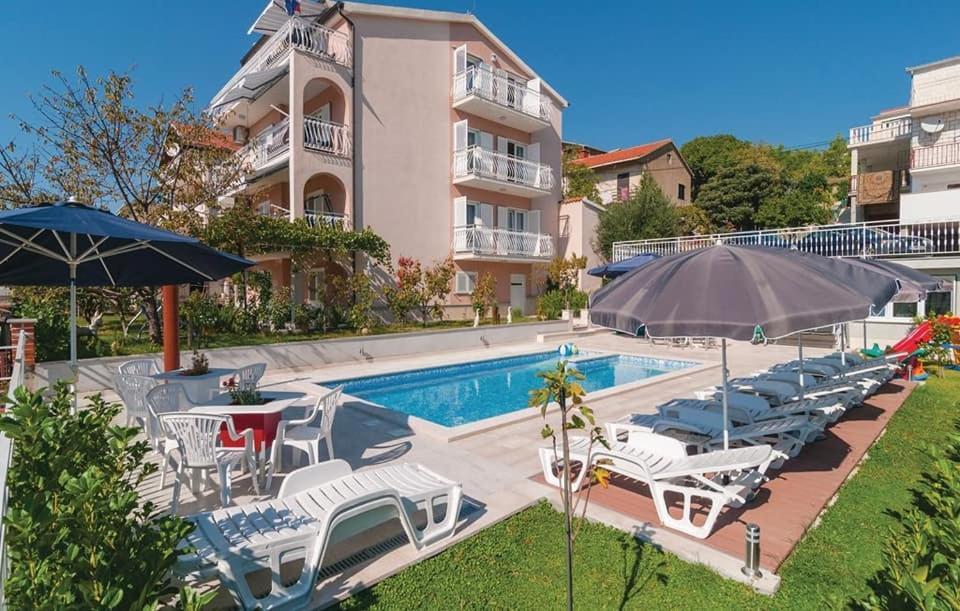 פודסטראנה Apartments Mm מראה חיצוני תמונה