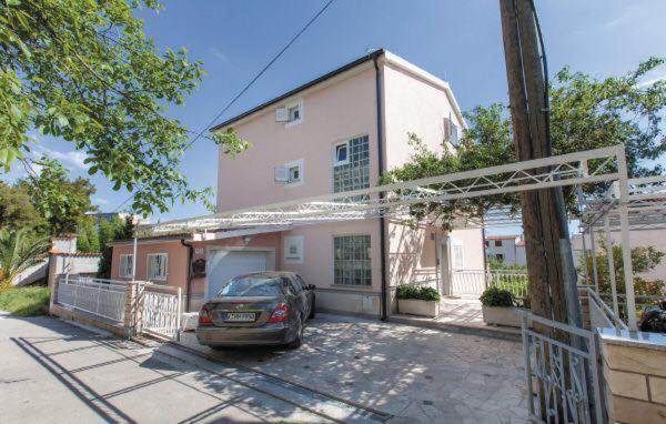 פודסטראנה Apartments Mm מראה חיצוני תמונה
