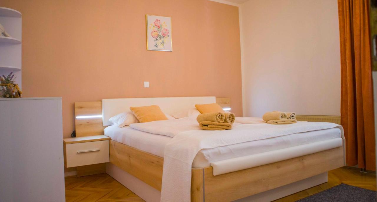 פודסטראנה Apartments Mm מראה חיצוני תמונה